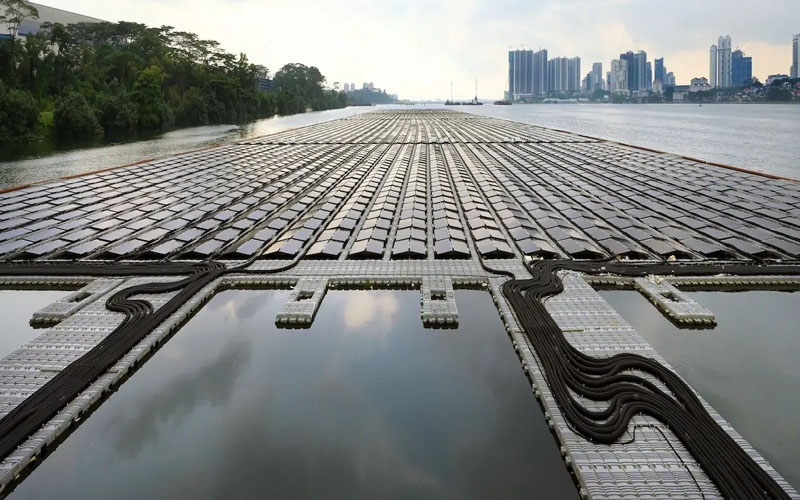 Singapore floating solar
